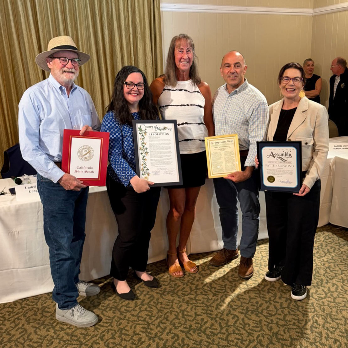 Senator Laird recognizes Patte Kronlund at Big Sur Multi-Agency Advisory Council meeting.