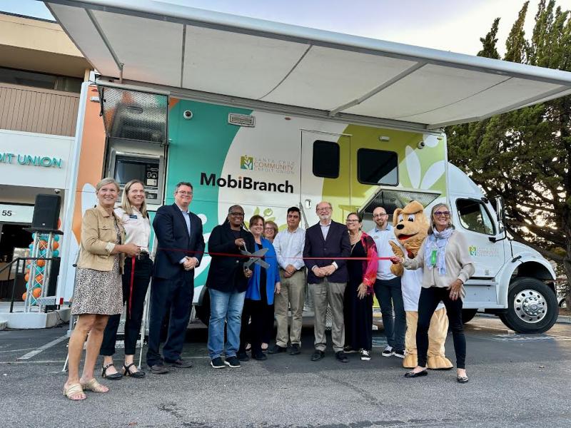 Ribbon Cutting on Santa Cruz Community Union MobiBranch