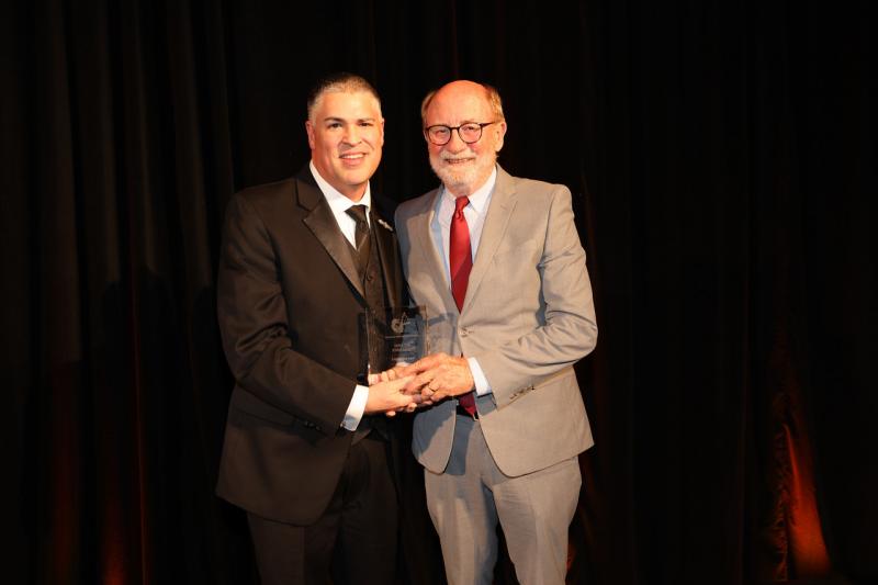 Senator Laird receiving the Consumer Attorneys of California’s 2025 Legislative Lion Award.